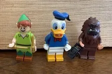 Lego Minifigures : Peter Pan, Donald duck, Bigfoot - Preowned