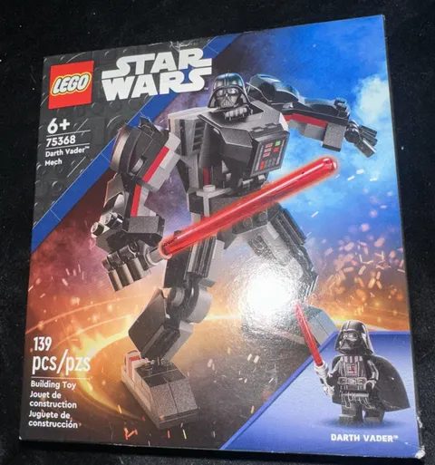LEGO 75368 STAR WARS Darth Vader Mech 139 Piece New Sealed NIB Retired Set