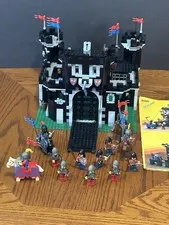 1980's Vintage LEGO Black Monarch's Castle 6085 - 100% Complete - RETIRED
