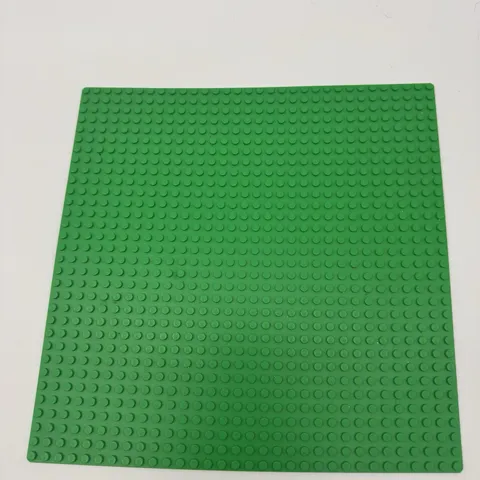 LEGO Light Green Baseplate 32x32 Stud Building Plate Board 10x10 Inch Lime 626