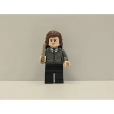 LEGO Harry Potter Hermione Granger Minifigure hp240 Gryffindor Sweater Wand New