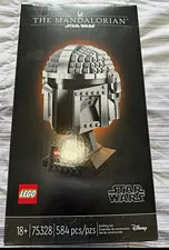 LEGO Star Wars The Mandalorian Helmet 75328 584 Pieces 18+ Display Stand