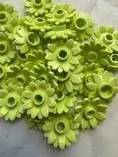 LEGO- NEW- #6901-YELLOWISH GREEN-FLOWER ROUND/16 PETALS/SUNFLOWER-5 PIECES