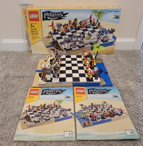 LEGO Pirates Chess Set 40158 Near Complete Set with Box & Instruction Manuals