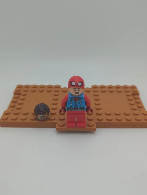 Lego Spider-Man Peter Parker Original Suit Minifigure From 76175 Marvel
