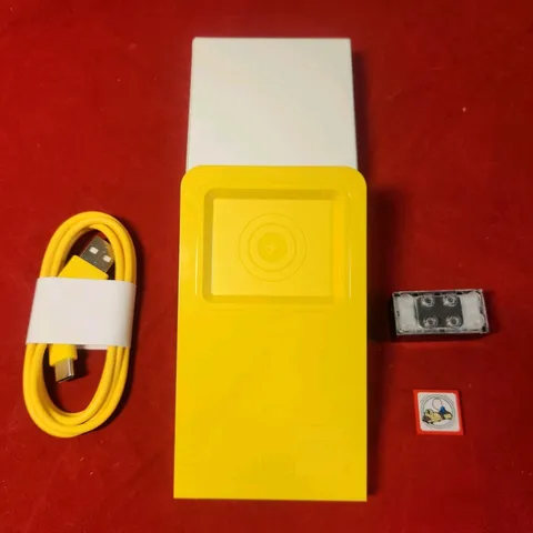 Lego Smart Brick Charger and 1x Smart Brick, 1 Transponder Tag from set 75423.