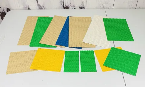 13 Lego Baseplates Lot Bundle Various Sizes Blue Green Yellow Tan