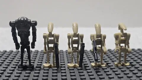 LEGO Star Wars Battle Droid Minifigure LOT of 5 NEW