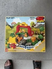 LEGO 2668 DUPLO Zoo Animal Antics / African Animals w/ Base VINTAGE & INCOMPLETE