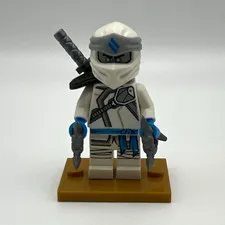 LEGO NINJAGO Zane Minifigure w/ Sword & Accessories: njo0537