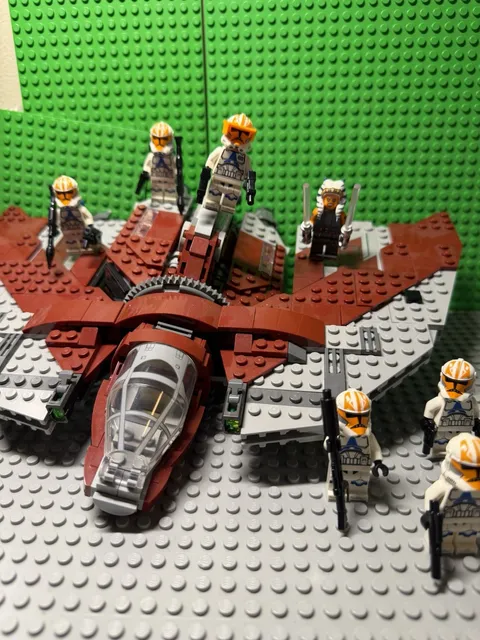 LEGO Star Wars Lot w/ Jedi Shuttle Set 332nd Ahsoka Clone Vaughn Jet Troopers x6