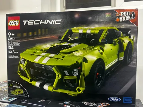 LEGO TECHNIC: Ford Mustang Shelby Gt500 (42138)