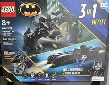 LEGO DC: Batman vs. The Joker 3-in-1 Gift Set (66790) New Sealed FREE SHIPPING