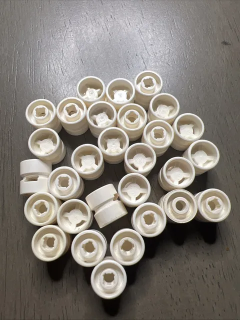 LEGO 6014b White Wheel 11mm D. x 12mm, Hole Notched for Wheels Holder Pin 29 Pcs
