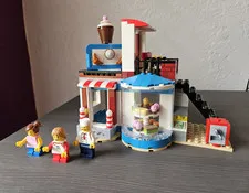 LEGO Creator 3-in-1 Modular Sweet Surprises 31077 Set 396pcs Minifigures