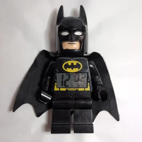LEGO DC Super Heroes Batman Mini Figure Style Clock and Alarm Works!!!