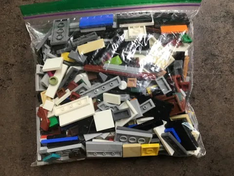 LEGO Tile piece Lot Assorted Colors & Sizes Flat Finishing Plate Smooth T4