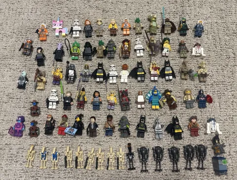 Huge Lot Of 80 LEGO Minifigures