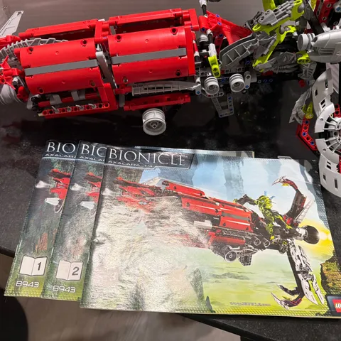 LEGO BIONICLE 8943 AXALARA T9 100% COMPLETE Just opened to build