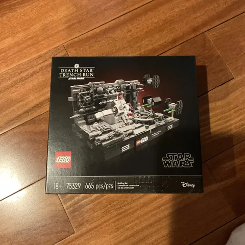 LEGO Star Wars 75329: Death Star Trench Run Diorama Retired Rare