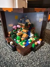 USED LEGO Minecraft The Crafting Table 21265 Building Set NO BOX