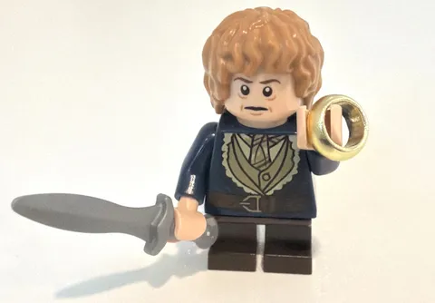 LEGO The Hobbit Bilbo Baggins LOR093 Dark Blue Coat Minifigure w/ Sword & Ring