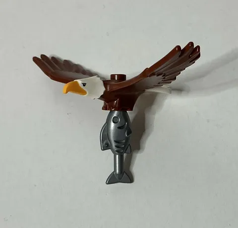 LEGO Rare Bald Eagle Bird Minifigure (Set 60202 Outdoor Adventures) + FREE FISH