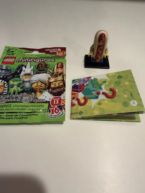 Lego Minifigure Series 13 Hot Dog Man (71008)