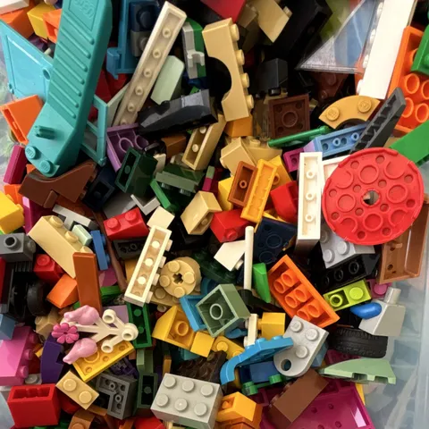 LEGO Multicolor Bricks Blocks Mixed Pieces Bulk Lot 1 Pound