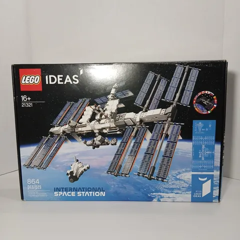 LEGO Ideas NASA International Space Station ISS 21321 Building Set 864pcs READ