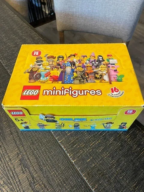 LEGO Minifigures 71007 Series 12 Box — 60 Packs New and Unsealed