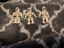 LEGO skeleton swivel arms classic skeleton