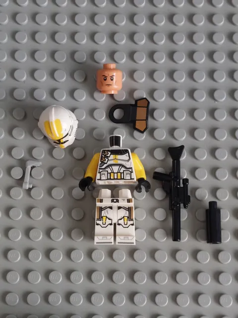 Lego 75431 - 327th Clone Trooper with Range Finder Minifigure Unassembled - New