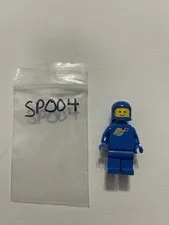 LEGO Classic Space Blue Spaceman Minifigure sp004 with Helmet & Air Tanks