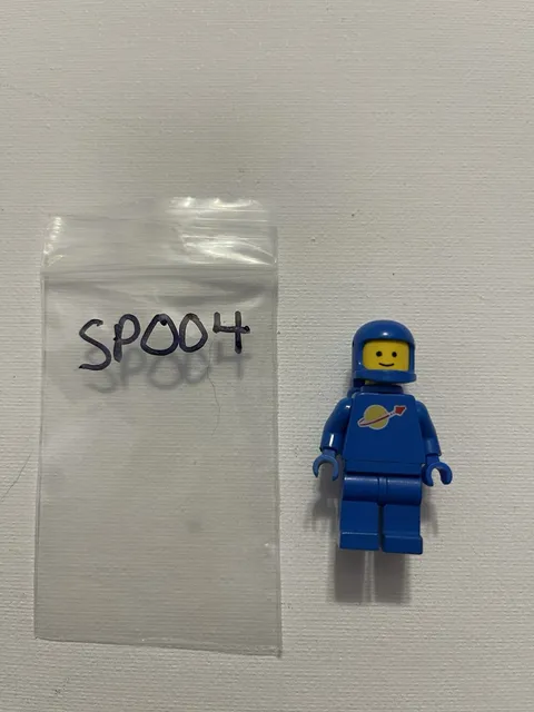 LEGO Classic Space Blue Spaceman Minifigure sp004 with Helmet & Air Tanks