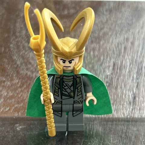 LEGO Loki Minifigure Avengers/Thor. Rare Adult Owned