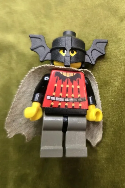Lego Bat Lord Minifigure  Vintage