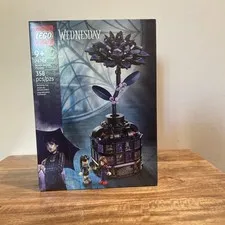 LEGO Wednesday 76784 Black Dahlia Flower NIB New in Hand