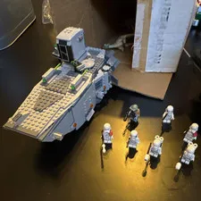 LEGO Star Wars 75103 First Order Transporter missing a couple things
