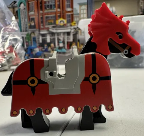 LEGO Black Horse w/ Barding Fright Knights Pattern 6047 6097 6099 2490pb01