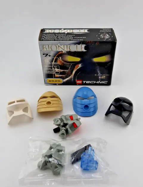 LEGO BIONICLE Kanohi Masks Box 8525 Turaga 6 Pieces 2001 Complete Rare Toys R Us