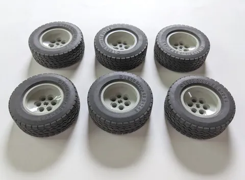 LEGO Wheel Model Team Tire 68.8 x 24 S (32004a/32003) from Giant Truck (5571)