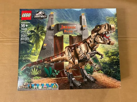 LEGO Jurassic Park T. rex Rampage (75936)- Brand New In Factory Sealed Box