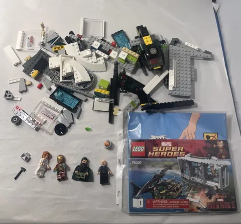 LEGO 76007 Iron Man Malibu Mansion Attack w/ Manuals & 4 Mini-Figs As-Is Parts