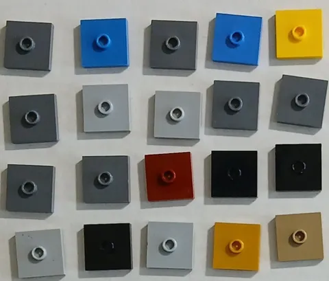 Lego Lot of 100 87580 Plate Special 2x2 Stud In Center (Jumper) Gray, Multicolor