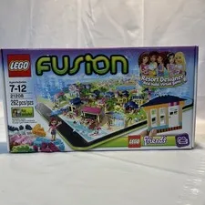 Lego (21208) Fusion Friends Resort Designer, New in Factory Sealed Box, Retired