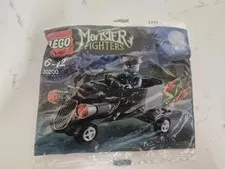 LEGO Monster Fighters: Zombie Chauffeur Coffin Car (30200) - New Sealed