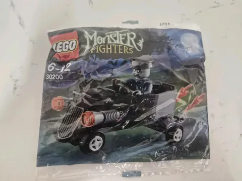 LEGO Monster Fighters: Zombie Chauffeur Coffin Car (30200) - New Sealed