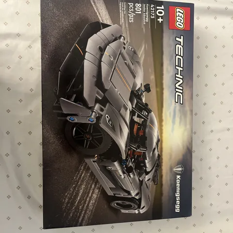 LEGO Technic 42173 Koenigsegg Jesko Absolut Grey Hypercar NEW Sealed 801 PCS