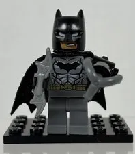 LEGO Minifigure Batman sh0151 Dark Bluish Gray Suit 76055 76026 76034 76053